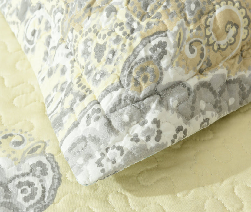 DaDa Bedding Bohemian Pale Daffodil Bedspread Set - Yellow Grey Floral Indian Medallion (C15205-7) - DaDa Bedding Collection